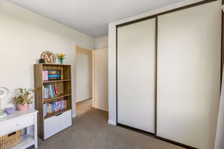 Photo of property in 2/474 Halswell Road, Halswell, Christchurch, 8025