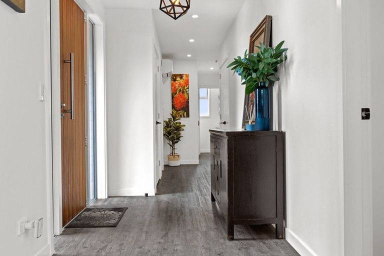 Photo of property in 27 Gimson Street, Solway, Masterton, 5810