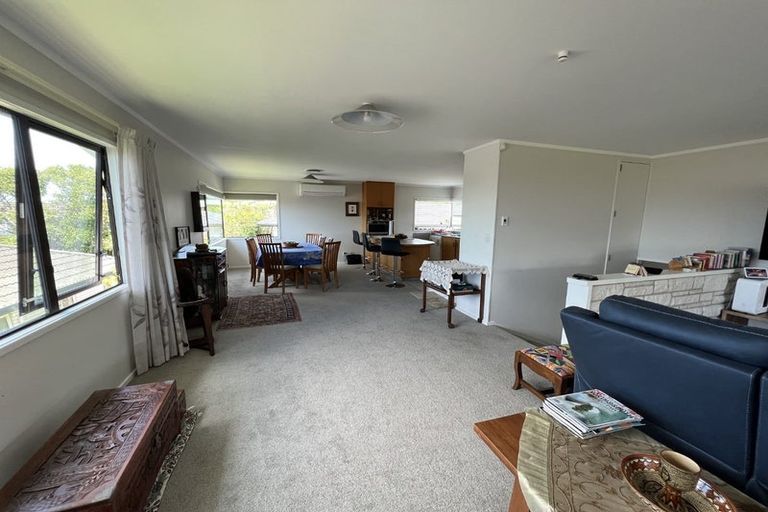 Photo of property in 28 Castaway Place, Gulf Harbour, Whangaparaoa, 0930