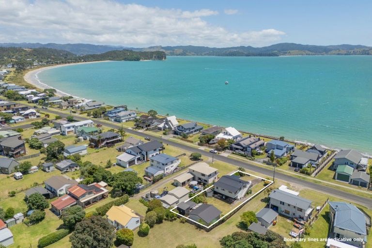 Photo of property in 174 Captain Cook Road, Cooks Beach, Whitianga, 3591