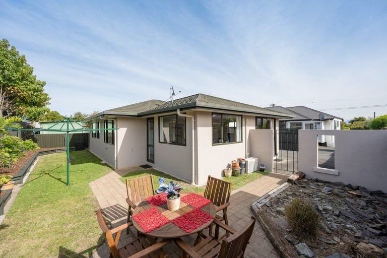 Photo of property in 2/29 Bledisloe Avenue, Stoke, Nelson, 7011