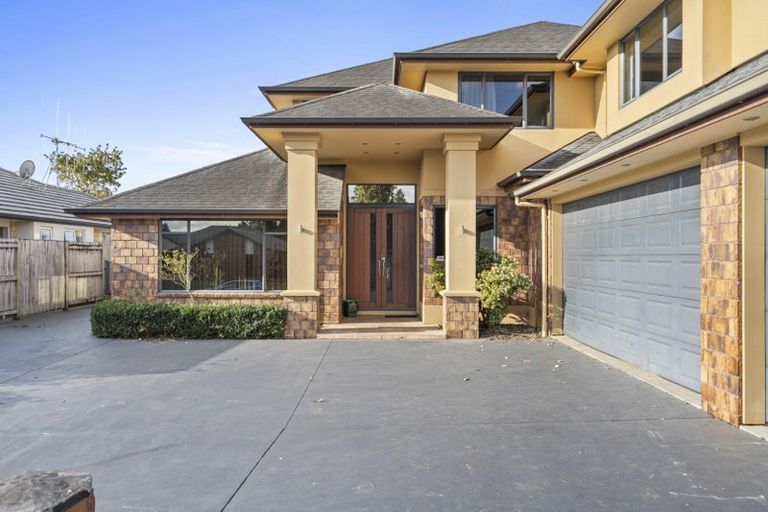 Photo of property in 8 Oldfield Court, Huntington, Hamilton, 3210