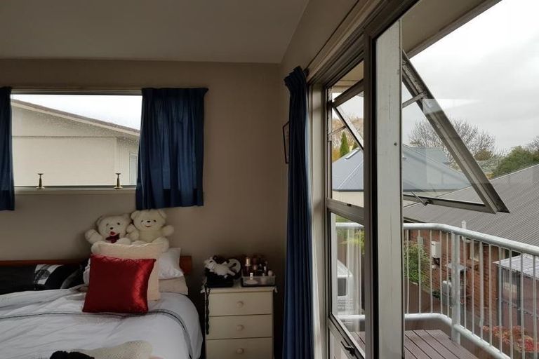 Photo of property in 2/31 Packe Street, Edgeware, Christchurch, 8013