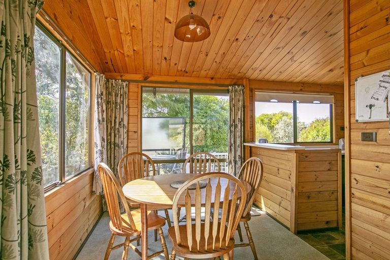 Photo of property in 13 Tamarisk Drive, Riversdale Beach, Masterton, 5872