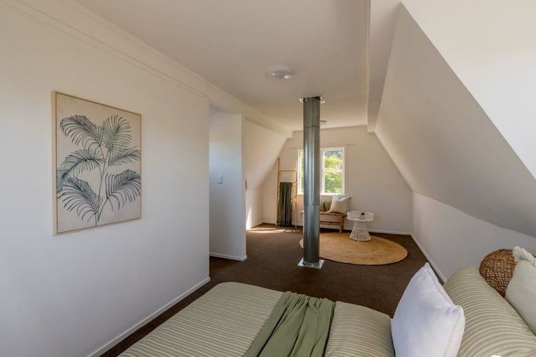 Photo of property in 30 Rangihiroa Street, Waikanae Beach, Waikanae, 5036