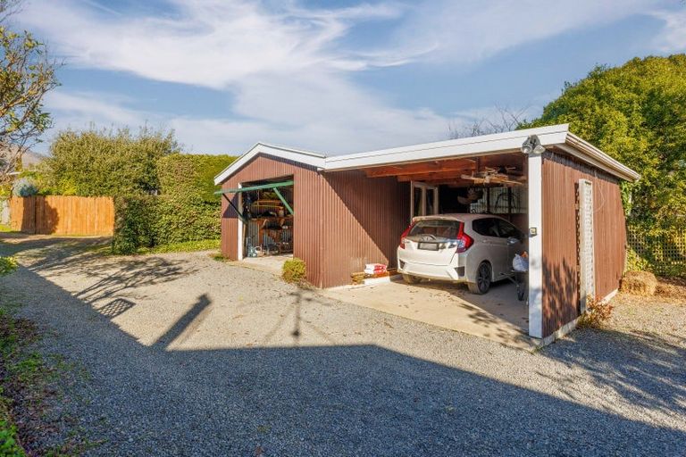 Photo of property in 12 Marine Drive, Diamond Harbour, 8972