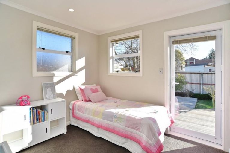 Photo of property in 8 Sonia Place, Casebrook, Christchurch, 8051