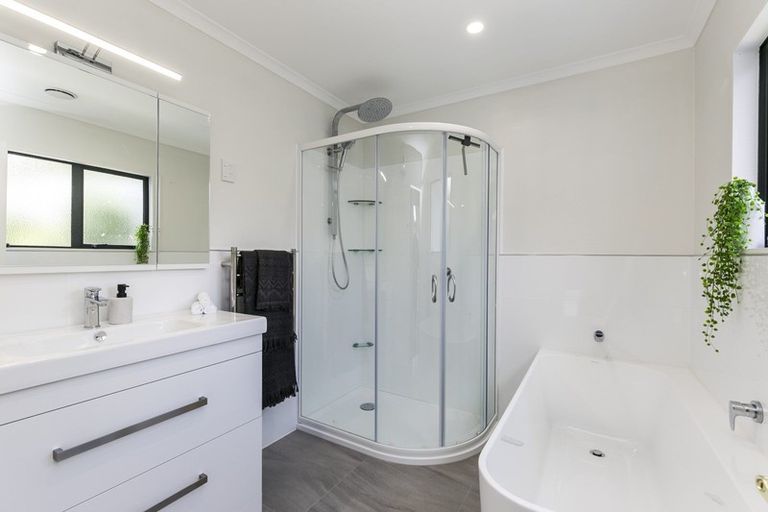 Photo of property in 42 Downing Street, Crofton Downs, Wellington, 6035