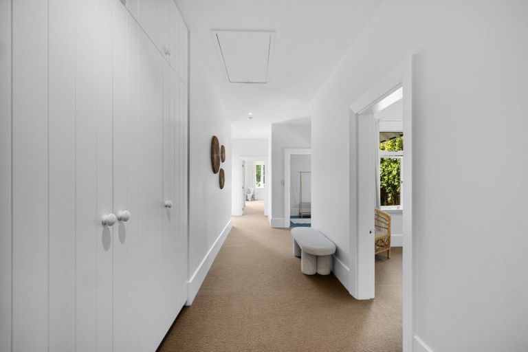 Photo of property in 100 Winchester Street, Merivale, Christchurch, 8014