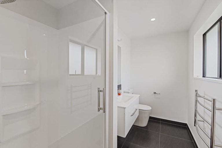 Photo of property in 14 Awarua Road, Pegasus, 7612