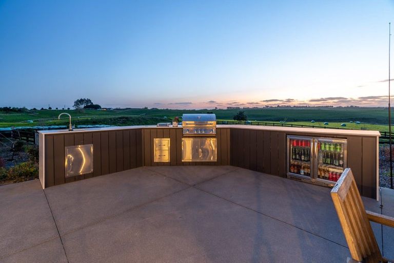 Photo of property in 133 Batty Road, Kingseat, Papakura, 2580