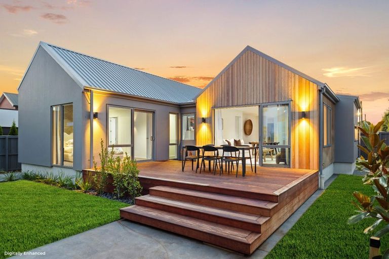 Photo of property in 17 Bradshaw Terrace, Riccarton, Christchurch, 8011