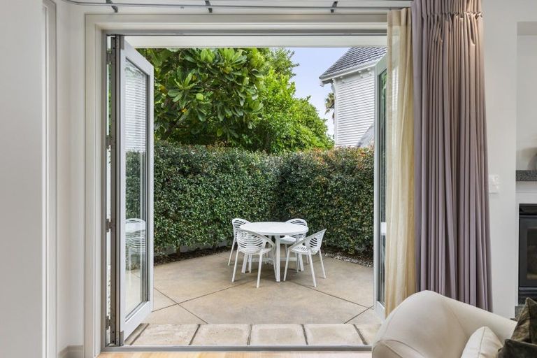 Photo of property in 3 Taurarua Terrace, Parnell, Auckland, 1052