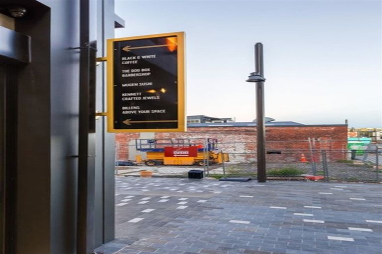 Photo of property in 177a High Street, Oxford, 7430