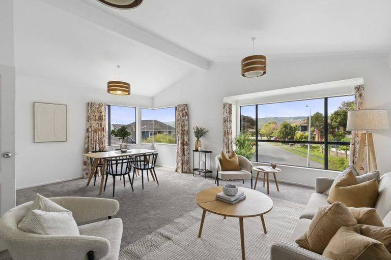 Photo of property in 68a Peterhouse Street, Tawa, Wellington, 5028