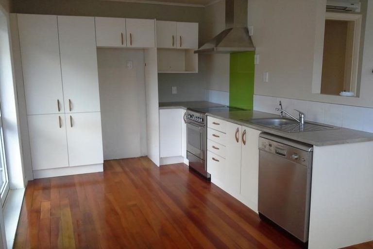 Photo of property in 45 Doralto Road, Frankleigh Park, New Plymouth, 4310