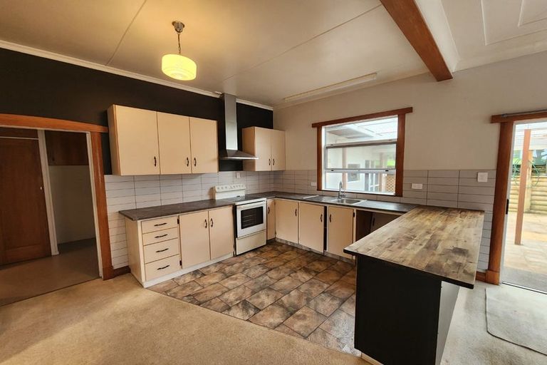 Photo of property in 149 Clawton Street, Westown, New Plymouth, 4310