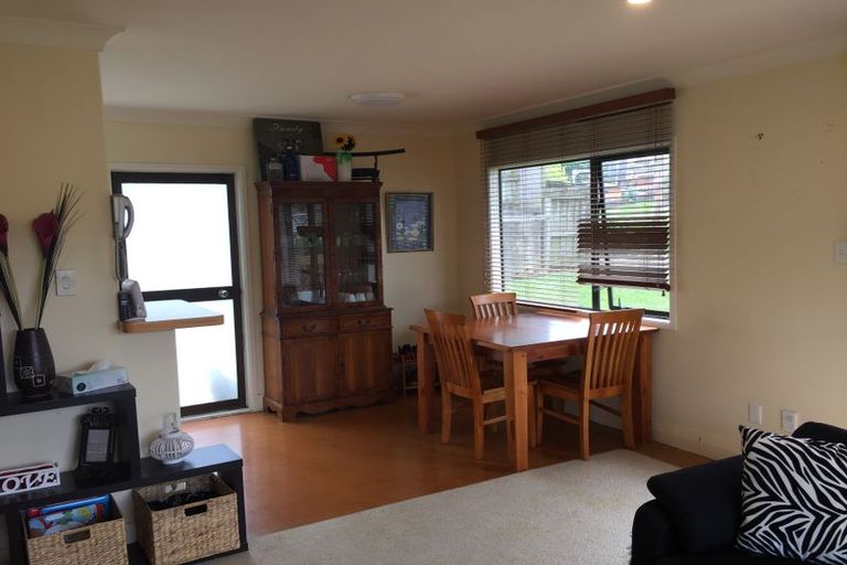 Photo of property in 19a Pisces Road, Glen Eden, Auckland, 0602