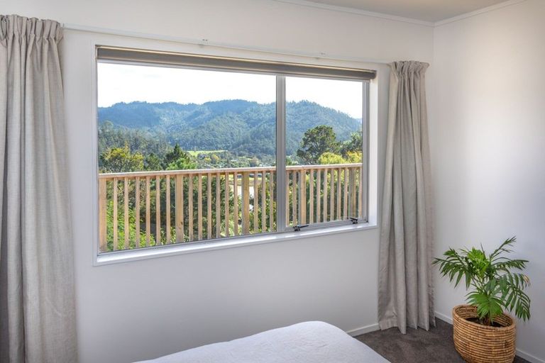 Photo of property in 8 Ridge Road, Tairua, 3508