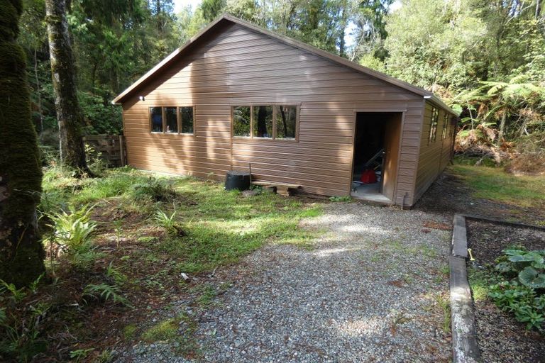 Photo of property in 459 Utopia Road, Westport, 7892