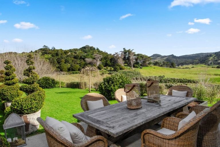 Photo of property in 395a Matakana Valley Road, Matakana, Warkworth, 0985