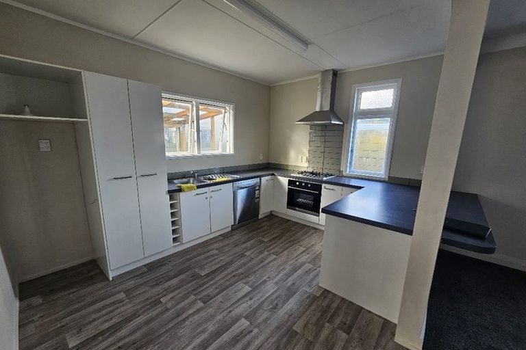 Photo of property in 143 Rongotai Road, Kilbirnie, Wellington, 6022