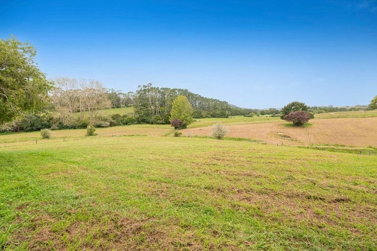 Photo of property in 34 Sinclair Road, Kaukapakapa, Helensville, 0875