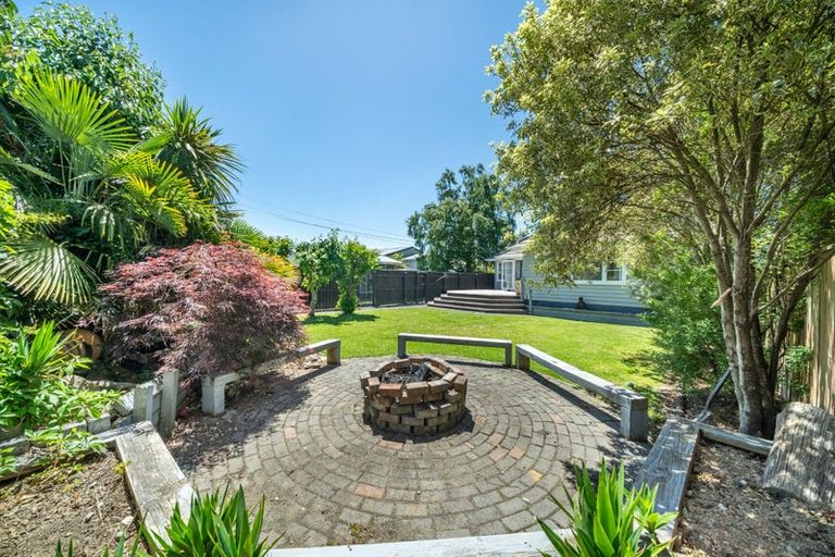 Photo of property in 63 Ward Street, Wallaceville, Upper Hutt, 5018