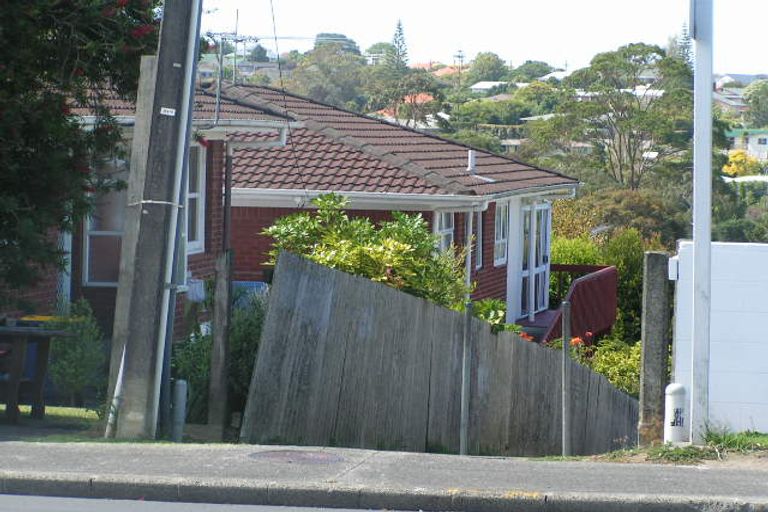 Photo of property in 2/163 Forrest Hill Road, Forrest Hill, Auckland, 0620