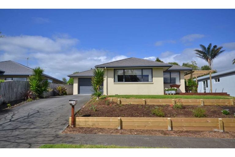 Photo of property in 28 Ranui Avenue, Kerikeri, 0230