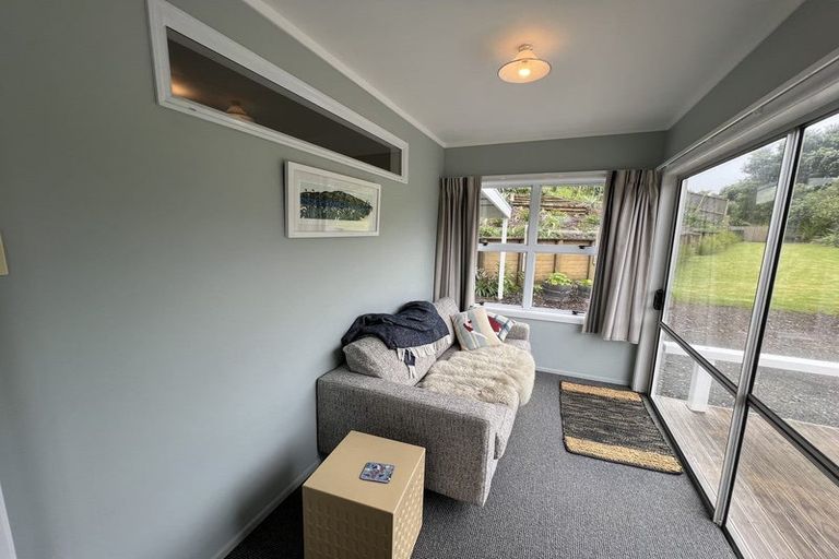 Photo of property in 8 Tainui Street, Mokau, 4376