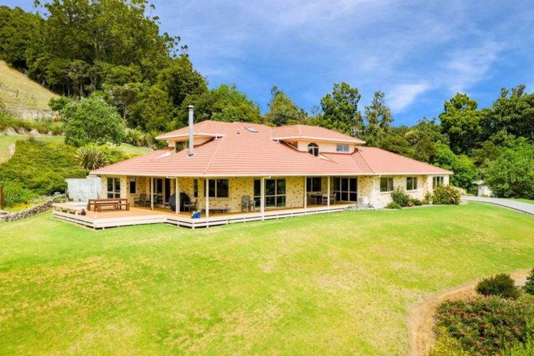 Photo of property in 73 Erskine Road, Maunu, Whangarei, 0110