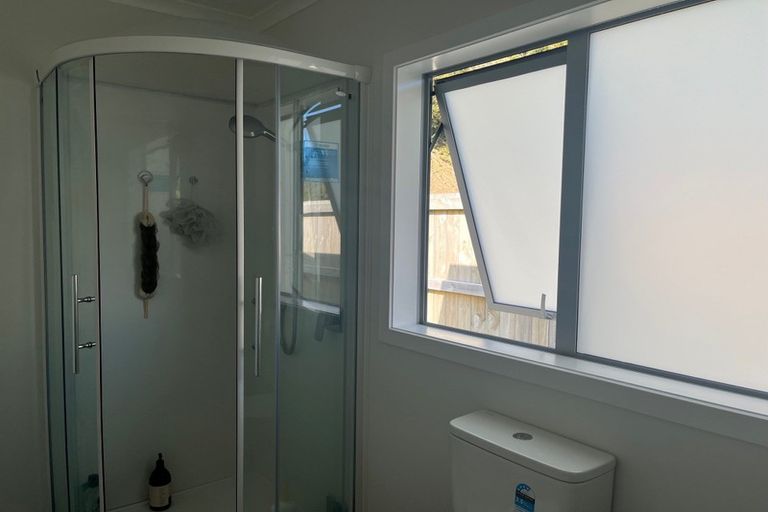 Photo of property in 17 Barry Groucott Grove, Wainuiomata, Lower Hutt, 5014