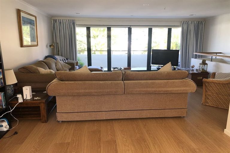 Photo of property in 3/45 Beach Road, Waikawa, Picton, 7220