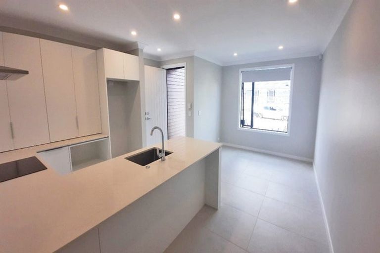 Photo of property in 21 Harewood Street, Whenuapai, Auckland, 0618