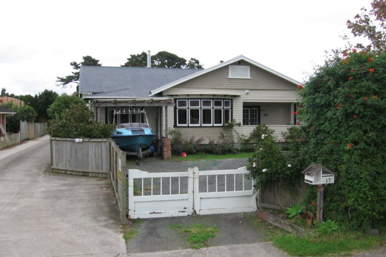 Photo of property in 17 Pakuranga Road, Pakuranga, Auckland, 2010