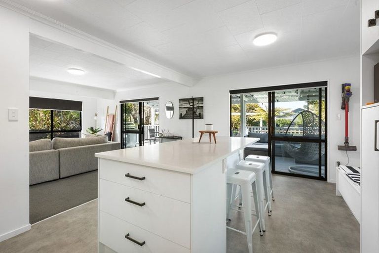 Photo of property in 19 Tatai Road, Bowentown, Katikati, 3177