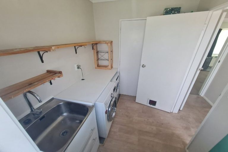 Photo of property in 4 Delaware Grove, Totara Park, Upper Hutt, 5018