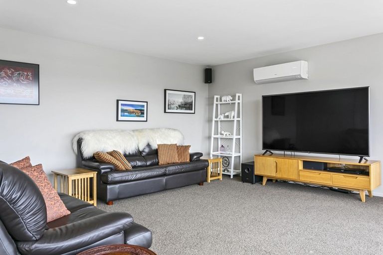 Photo of property in 15 Moa Lane, Richmond Heights, Taupo, 3330