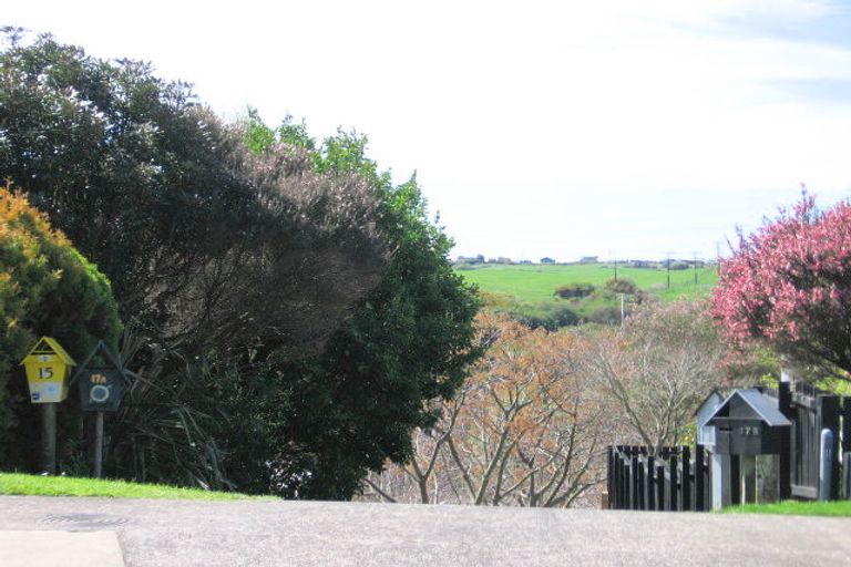 Photo of property in 17 Snowden Street, Ohauiti, Tauranga, 3112