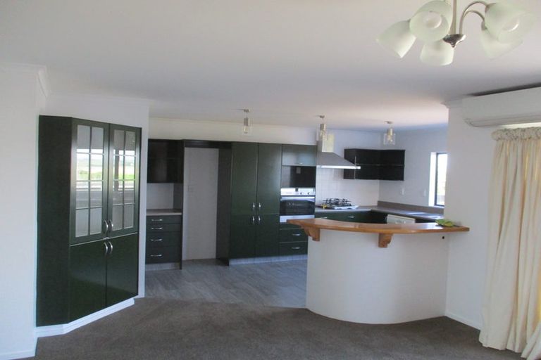 Photo of property in 69 The Esplanade, Westshore, Napier, 4110