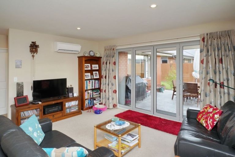 Photo of property in 17 Galatos Street, Rangiora, 7400