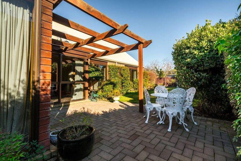 Photo of property in 178 Hawthornden Road, Avonhead, Christchurch, 8042