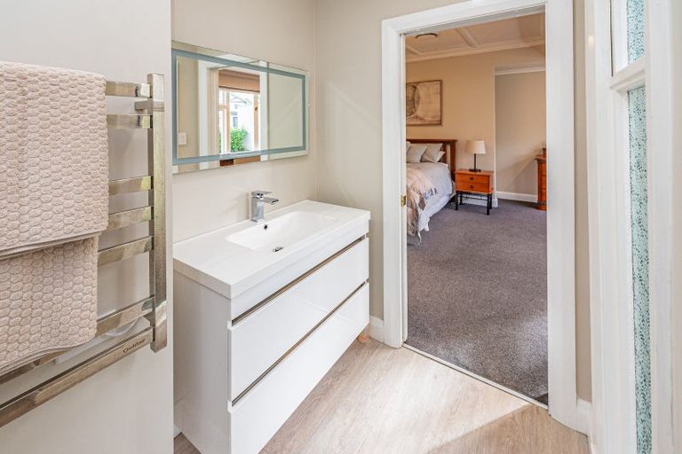 Photo of property in 17 Kent Road, Saint Johns Hill, Whanganui, 4501