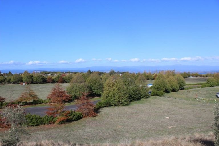 Photo of property in 19 Rangitukua Drive, Kuratau, Turangi, 3381