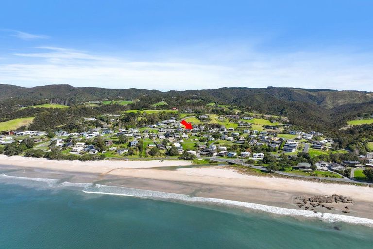 Photo of property in 31 Taranga Road, Langs Beach, Waipu, 0582