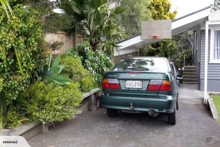 Photo of property in 22 Willow Avenue, Birkenhead, Auckland, 0626