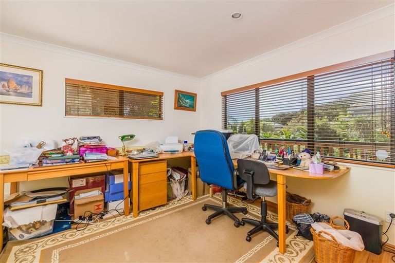 Photo of property in 39 Point Veronica Drive, Opua, 0200