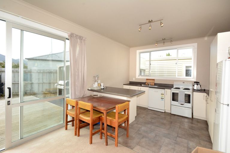 Photo of property in 37 Eskvale Street, Saint Kilda, Dunedin, 9012