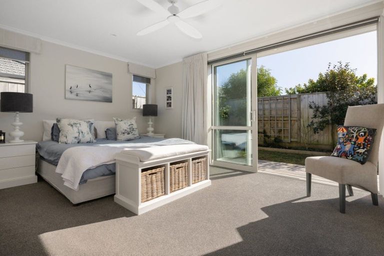 Photo of property in 124 Puhirake Crescent, Pyes Pa, Tauranga, 3112